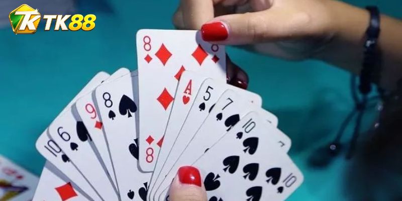 Bài Tấn Bốn Người mở cược theo bàn bốn vị trí